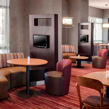 Courtyard By Marriott Newark Elizabeth Hotell Exteriör bild